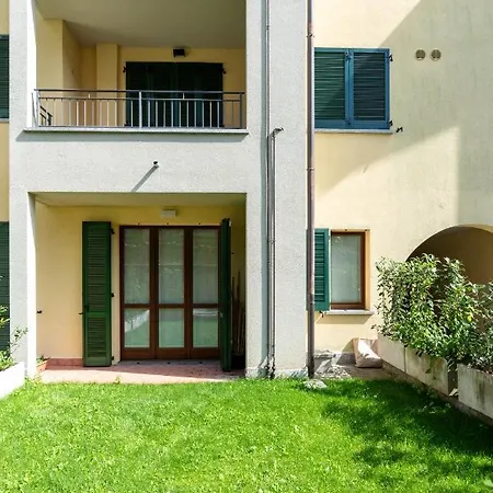 Lisa Apartment *